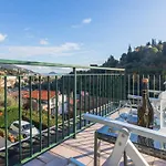 Apartamento Bilocale Con Terrazza Vista Mare E Posto Auto *