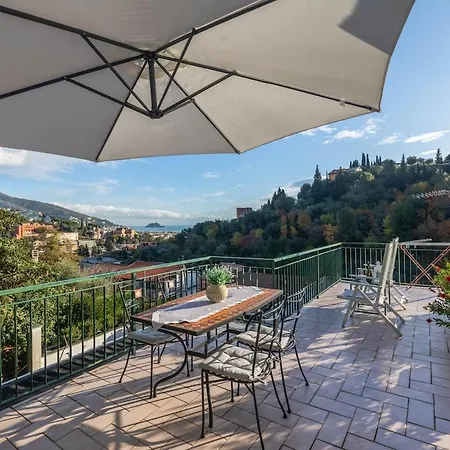 Apartamento Bilocale Con Terrazza Vista Mare E Posto Auto Alassio