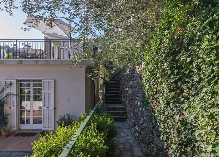 Bilocale Con Terrazza Vista Mare E Posto Auto