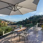 Daire Bilocale Con Terrazza Vista Mare E Posto Auto Alassio