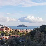 Bilocale Con Terrazza Vista Mare E Posto Auto Διαμέρισμα Αλάσιο