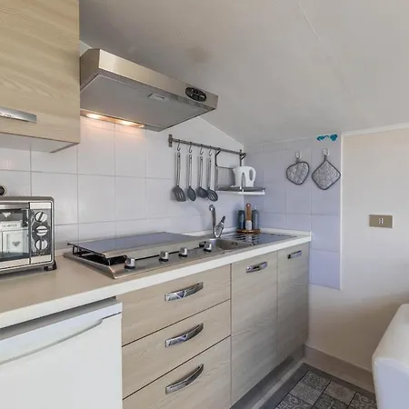 아파트 Bilocale Con Terrazza Vista Mare E Posto Auto 알라시오