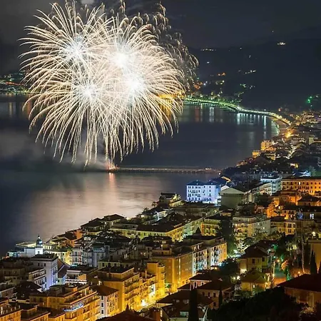 Bilocale Con Terrazza Vista Mare E Posto Auto 아파트 *